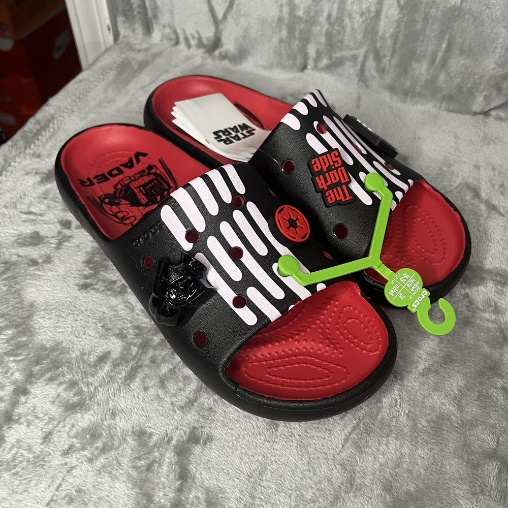 Crocs Darth Vader Classic Slide v2 Mens 6 Black Red Star Wars Jibbitz‎ Sandals